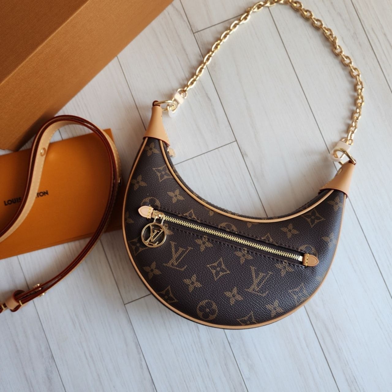 0_430Ud018svc1c1k1es2f7hiq_h97qzw.jpg