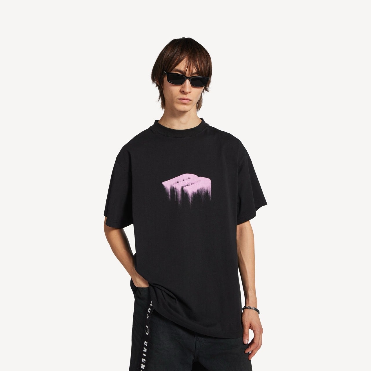 i_a42Ud018svc10rya43u9ill5_mvdii.jpg