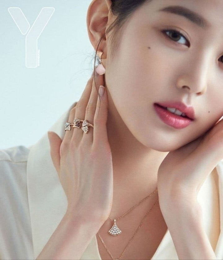 f_i01Ud018svcz9v692pxo2gk_413zjm.jpg