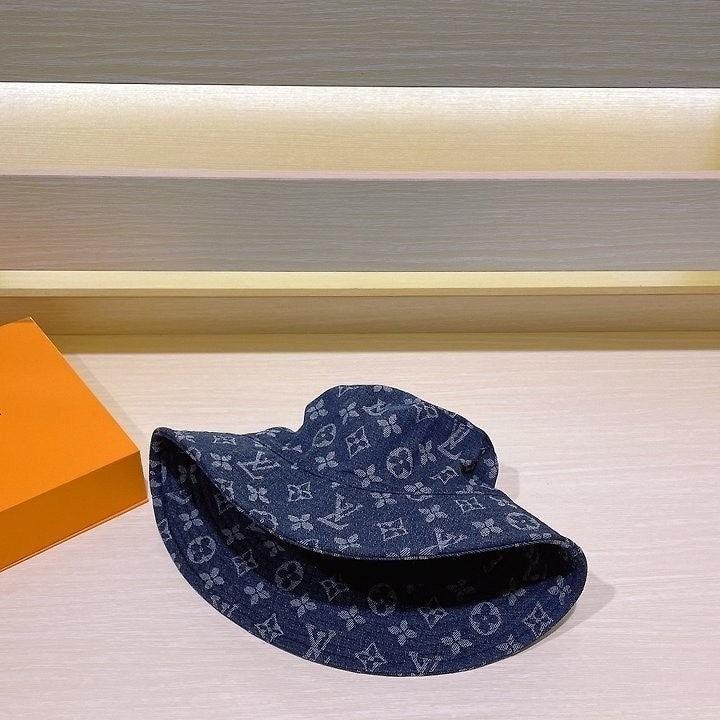 4_c2dUd018svc17el7uueeu9d8_413zjm.jpg