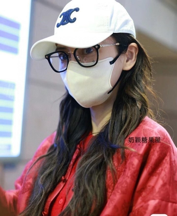 a_f0dUd018svcp9eva8y8ssee_413zjm.jpg