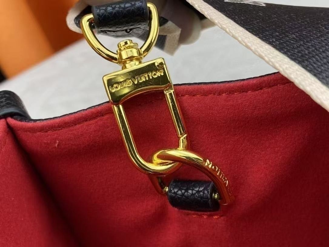 h_7b5Ud018svc6o213ybdlckt_413zjm.jpg