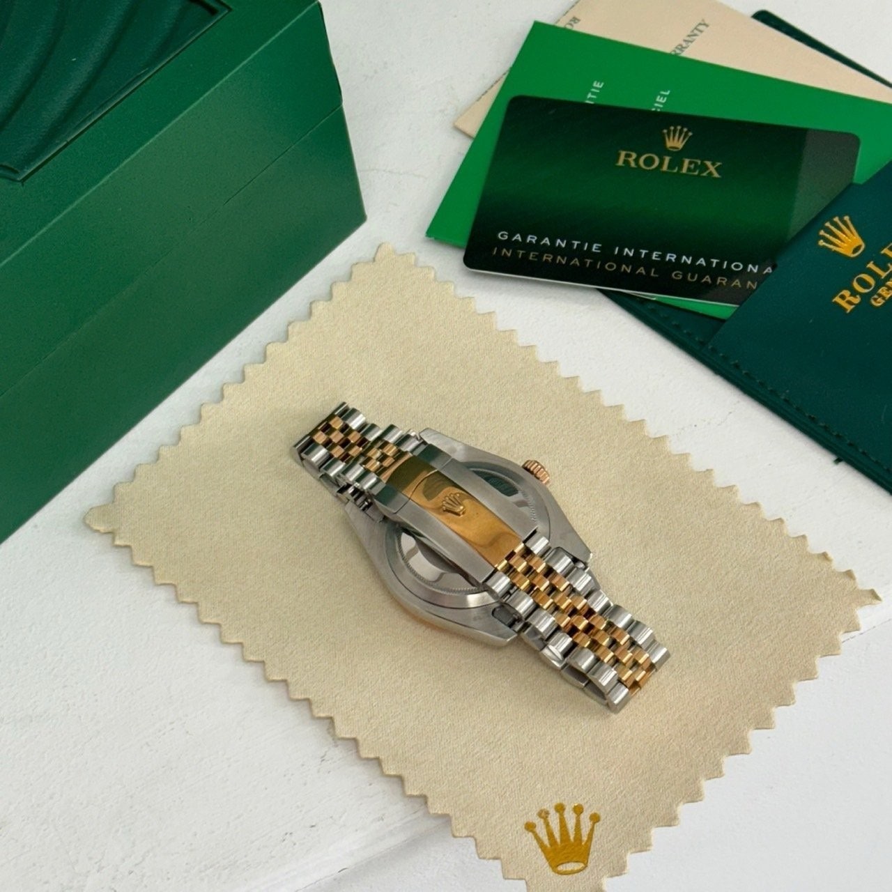 0_9a1Ud018svc16uxj78jkbum_413zjm.jpg
