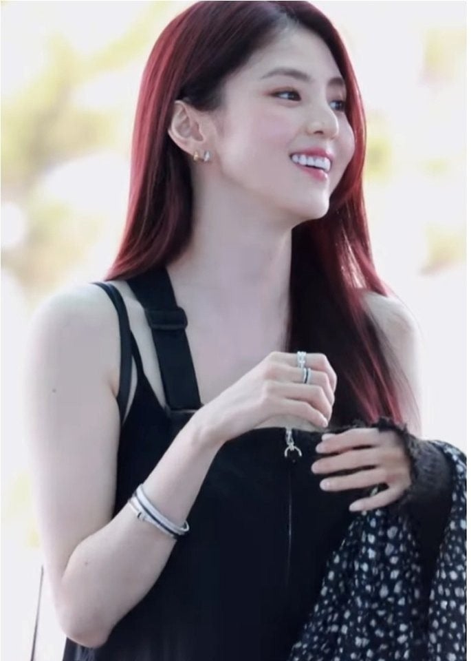 d_d8hUd018svc1q8lhqpgta1hu_413zjm.jpg