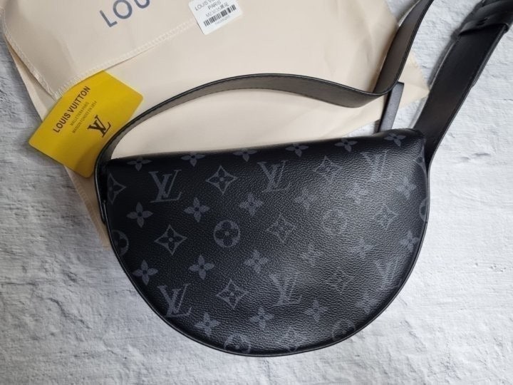 0_35aUd018svch8ek5u0hw77y_413zjm.jpg
