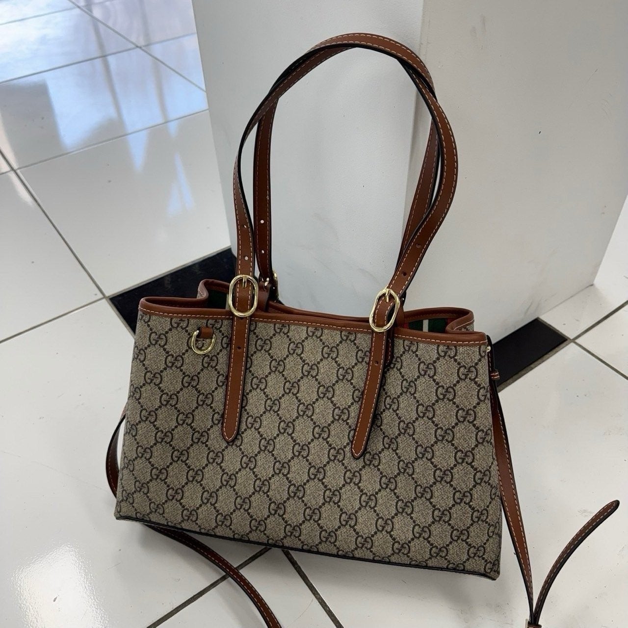 g_32aUd018svc1tg2ki1g98scs_413zjm.jpg