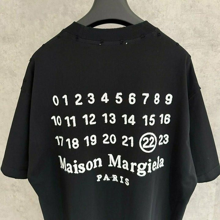 7_3djUd018svccq26s7vuj1s9_4144s3.jpg