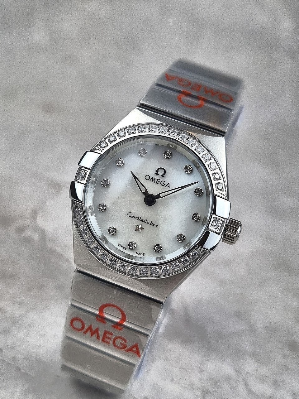 8_ah3Ud018svc14z1983tg4vqr_413zjm.jpg