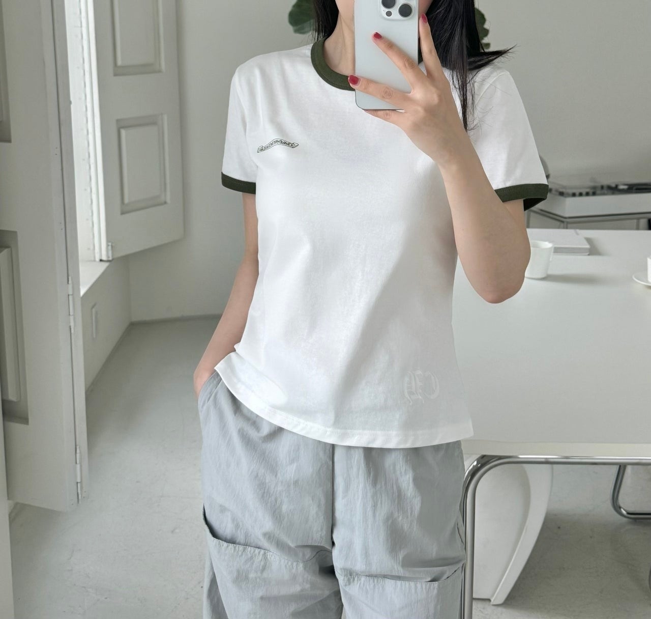 5_5i7Ud018svc1xxfyijiwi5ud_a7ff1p.jpg