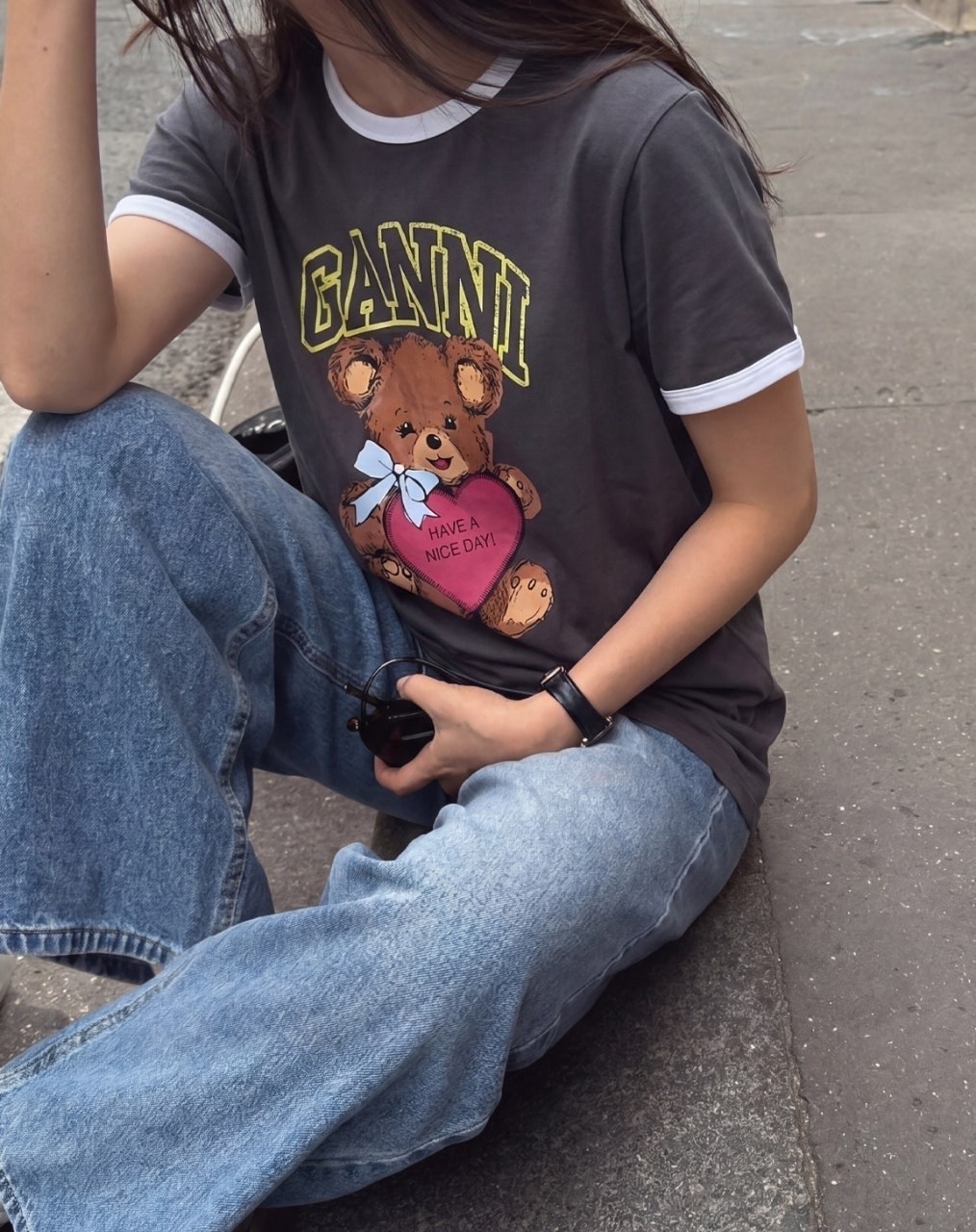 i_1i6Ud018svc1mjq929vfzm2m_a7ff1p.jpg