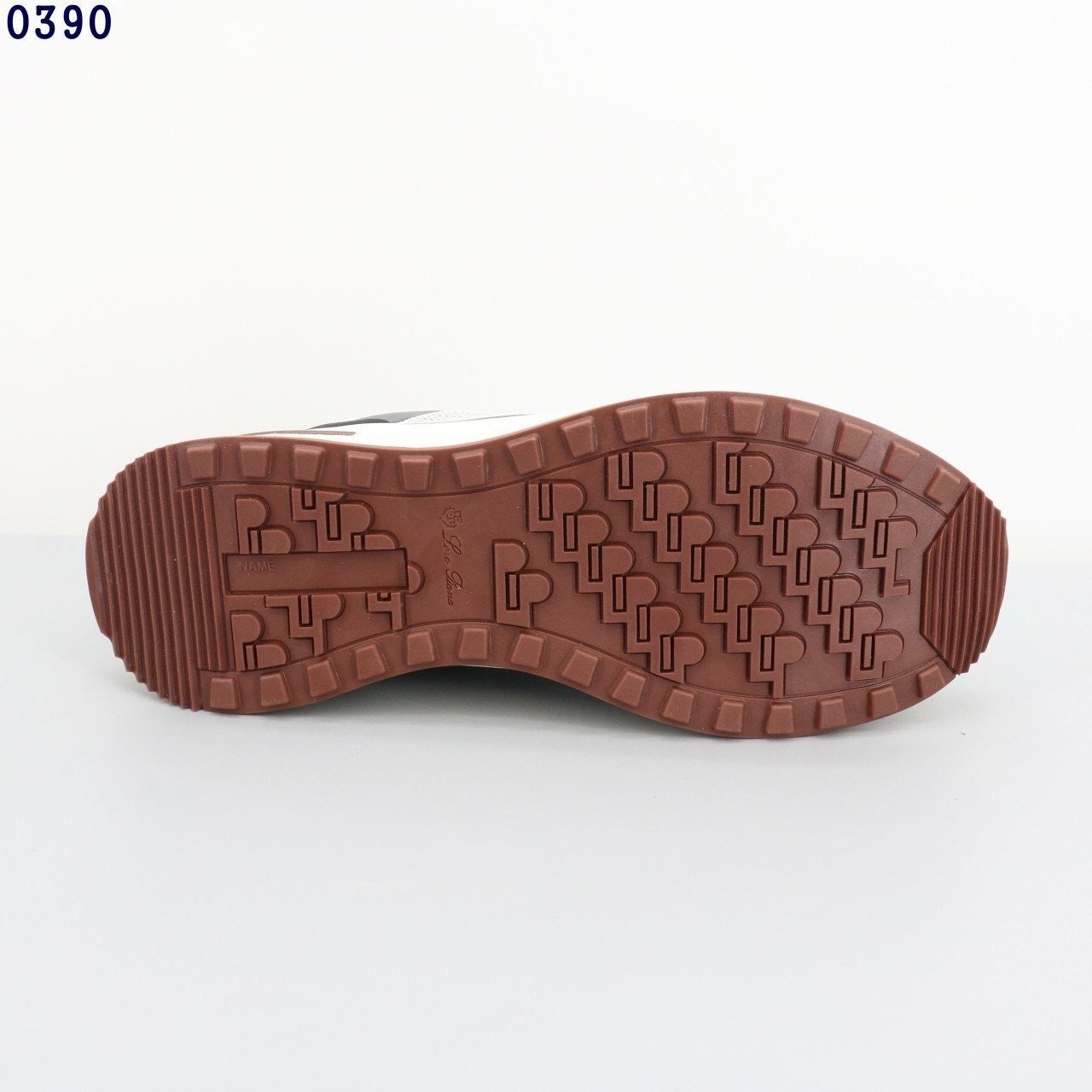 4_jd3Ud018svc1rxl5oqj91rvc_413zjm.jpg
