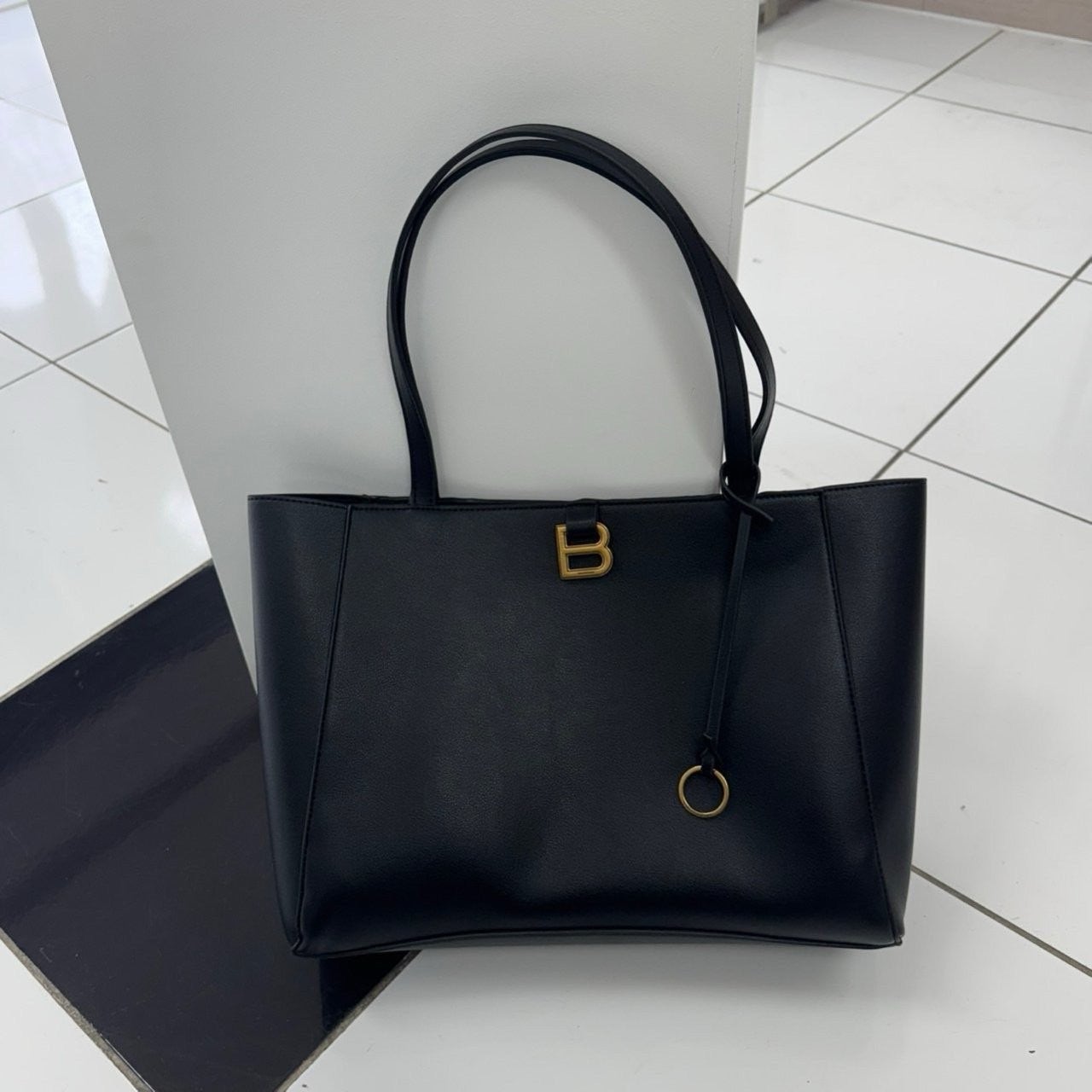 6_af1Ud018svc1sn6heylsfgap_413zjm.jpg