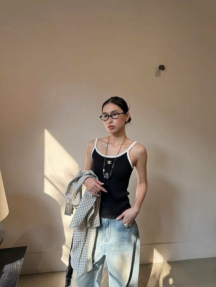 h_e17Ud018svc5pc9nqgjbfl1_4144s3.jpg