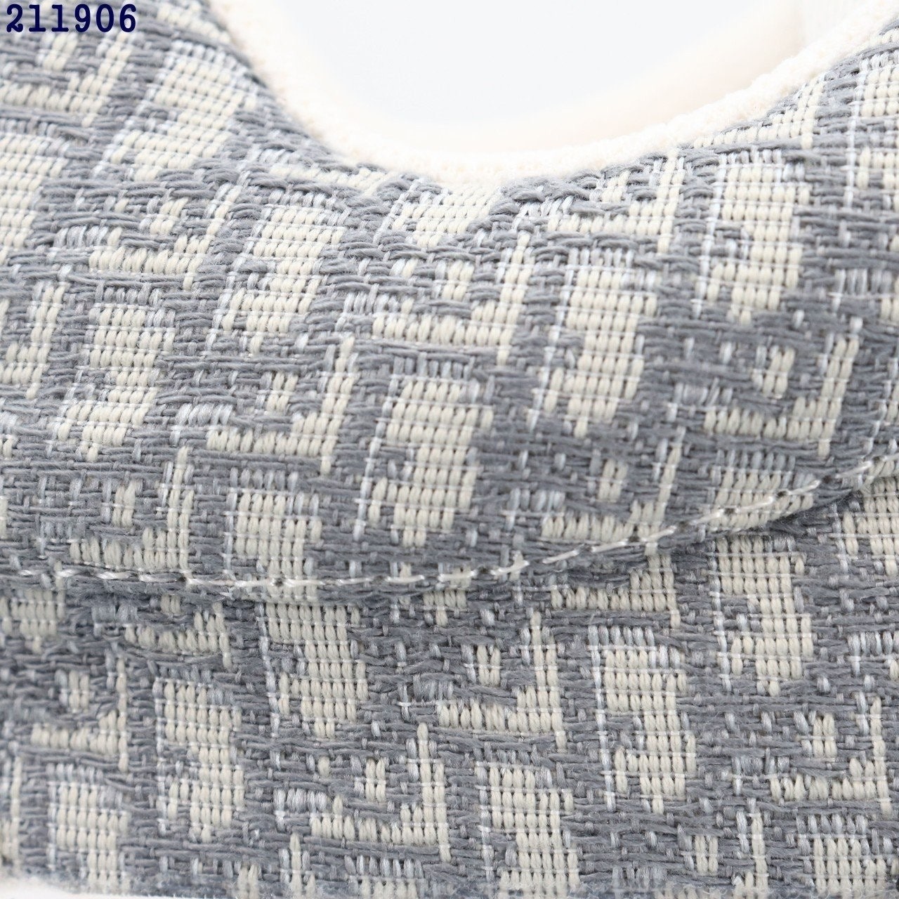 c_gdhUd018svc11yhsolxjd25n_413zjm.jpg c_gdhUd018svc11yhsolxjd25n_413zjm.jpg