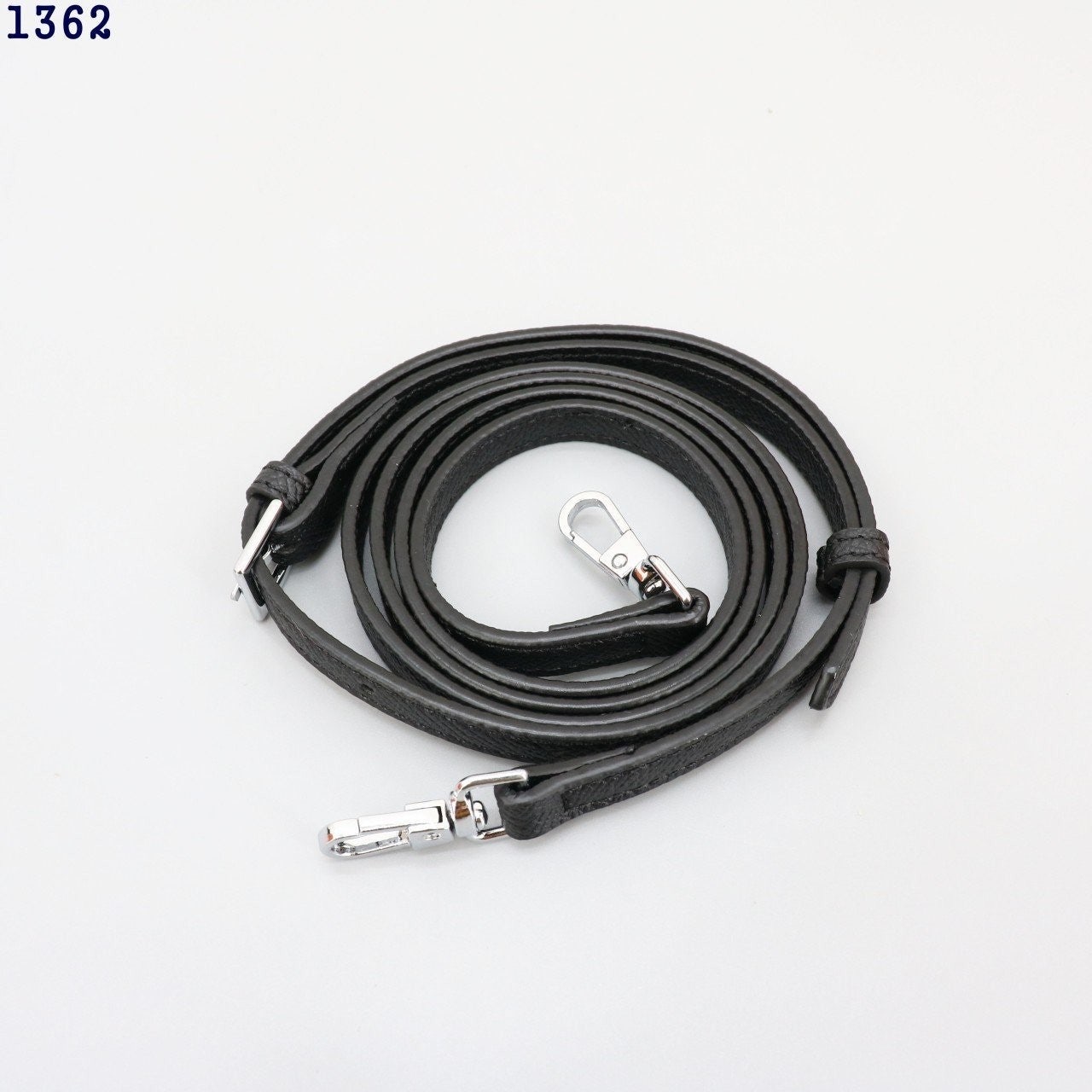 5_cc9Ud018svc6jlw9bm9tj45_413zjm.jpg