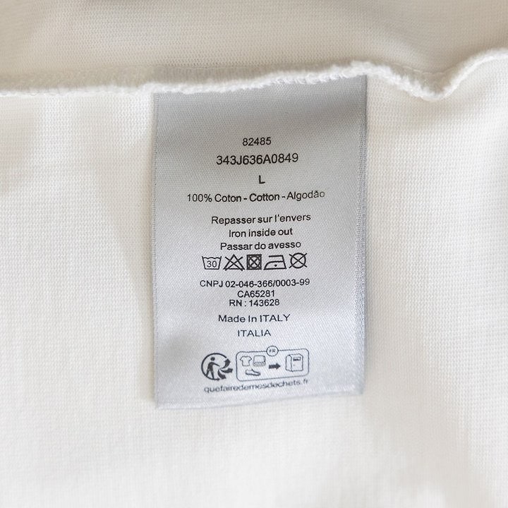 a_8i1Ud018svc1sz82k0vr9me4_4144s3.jpg
