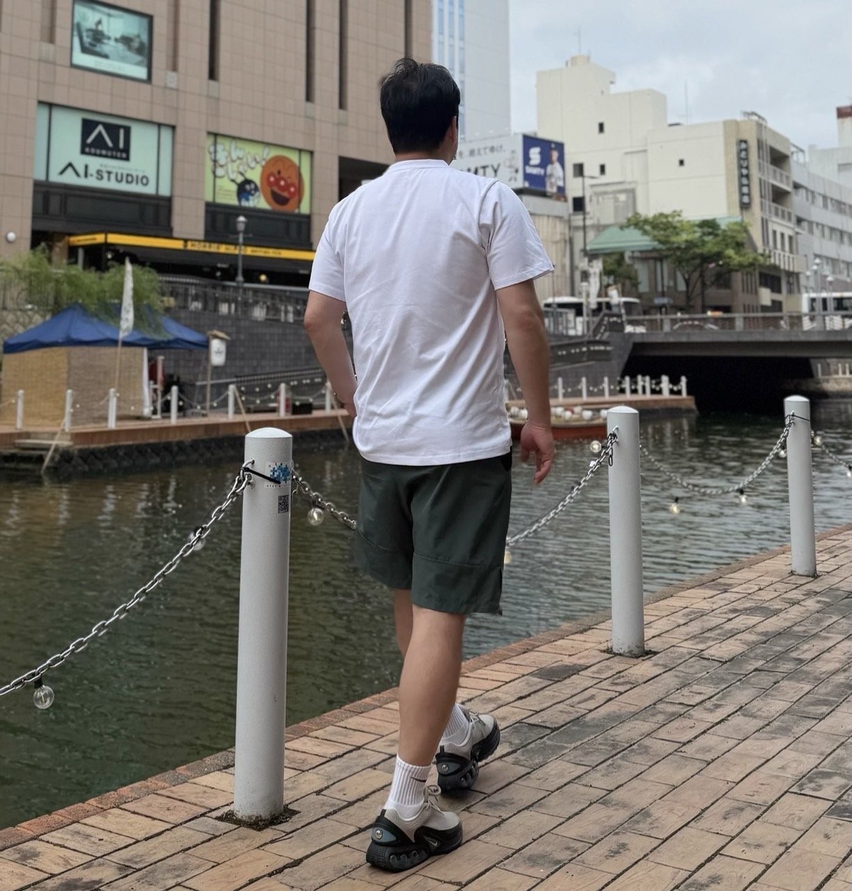 9_5j6Ud018svc1ewlv3tlref6a_4144s3.jpg