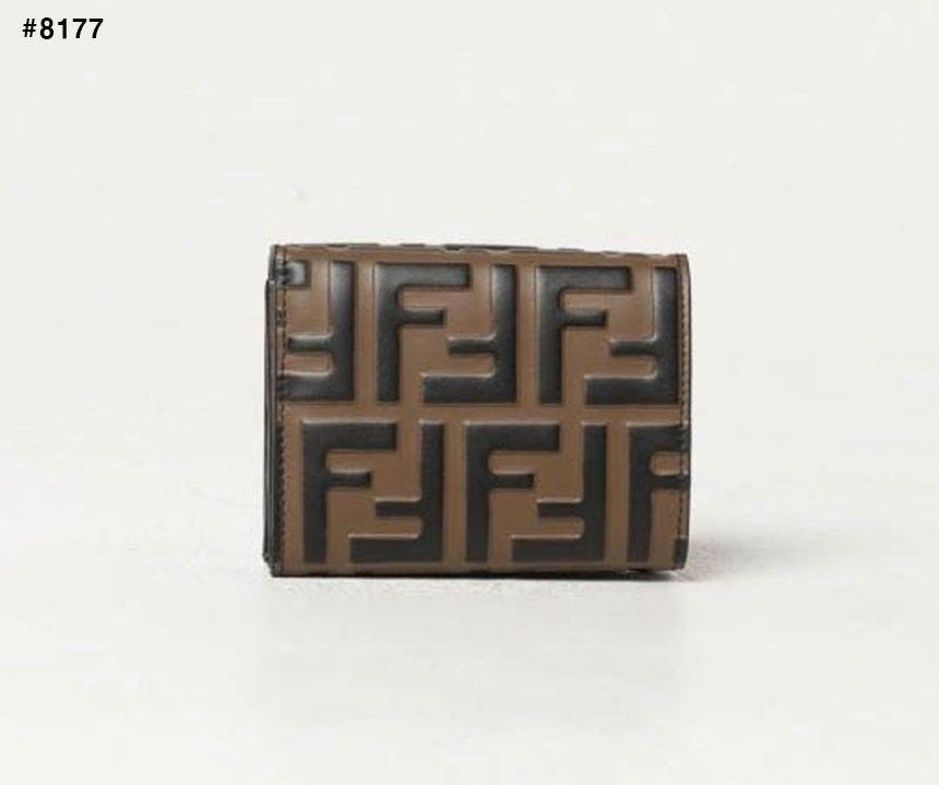 0_h24Ud018svcxzasd7ysbi27_413zjm.jpg