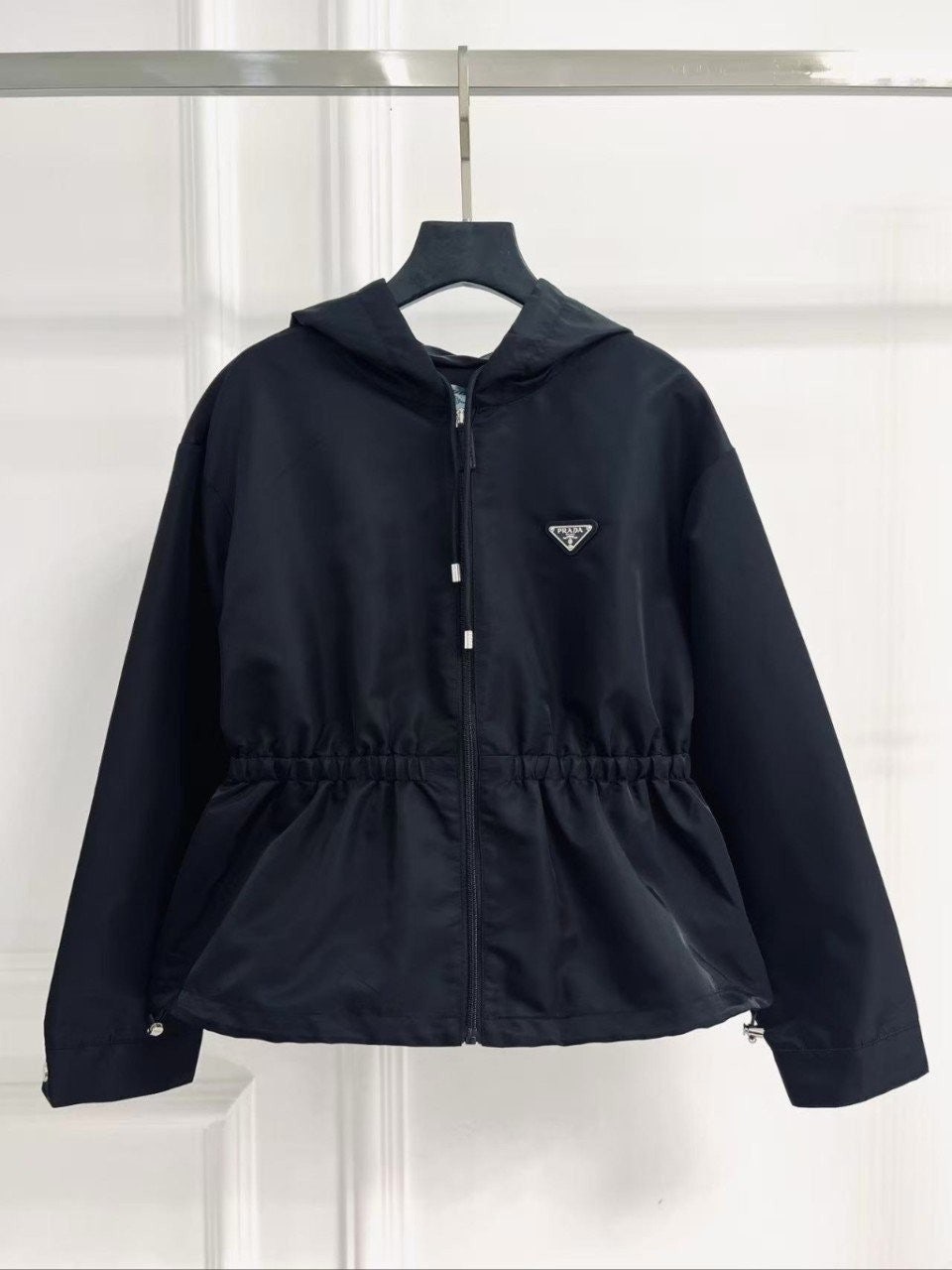 4_g15Ud018svc1n6b9vui8hky6_4144s3.jpg