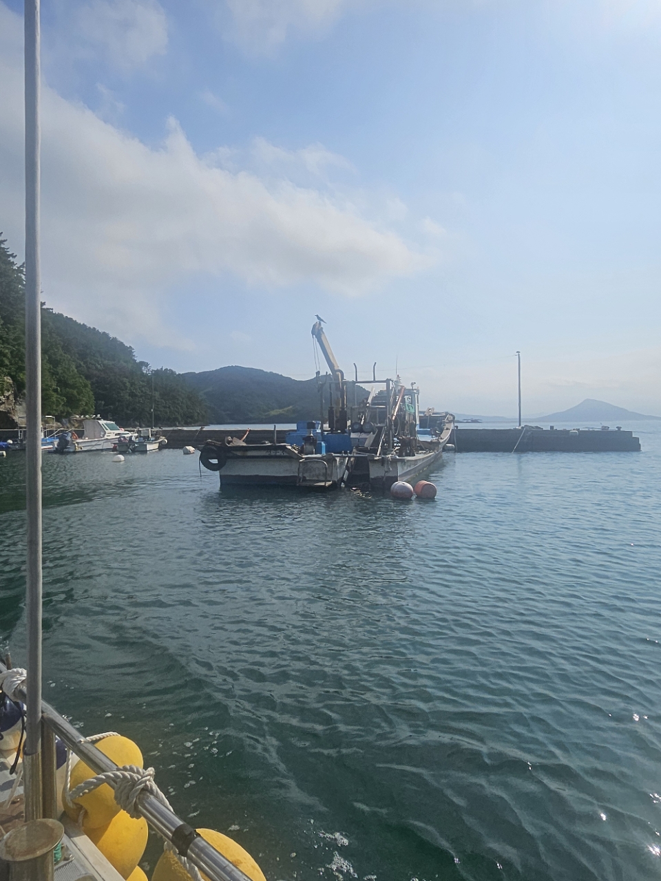 어장관리선 12톤 판매합니다