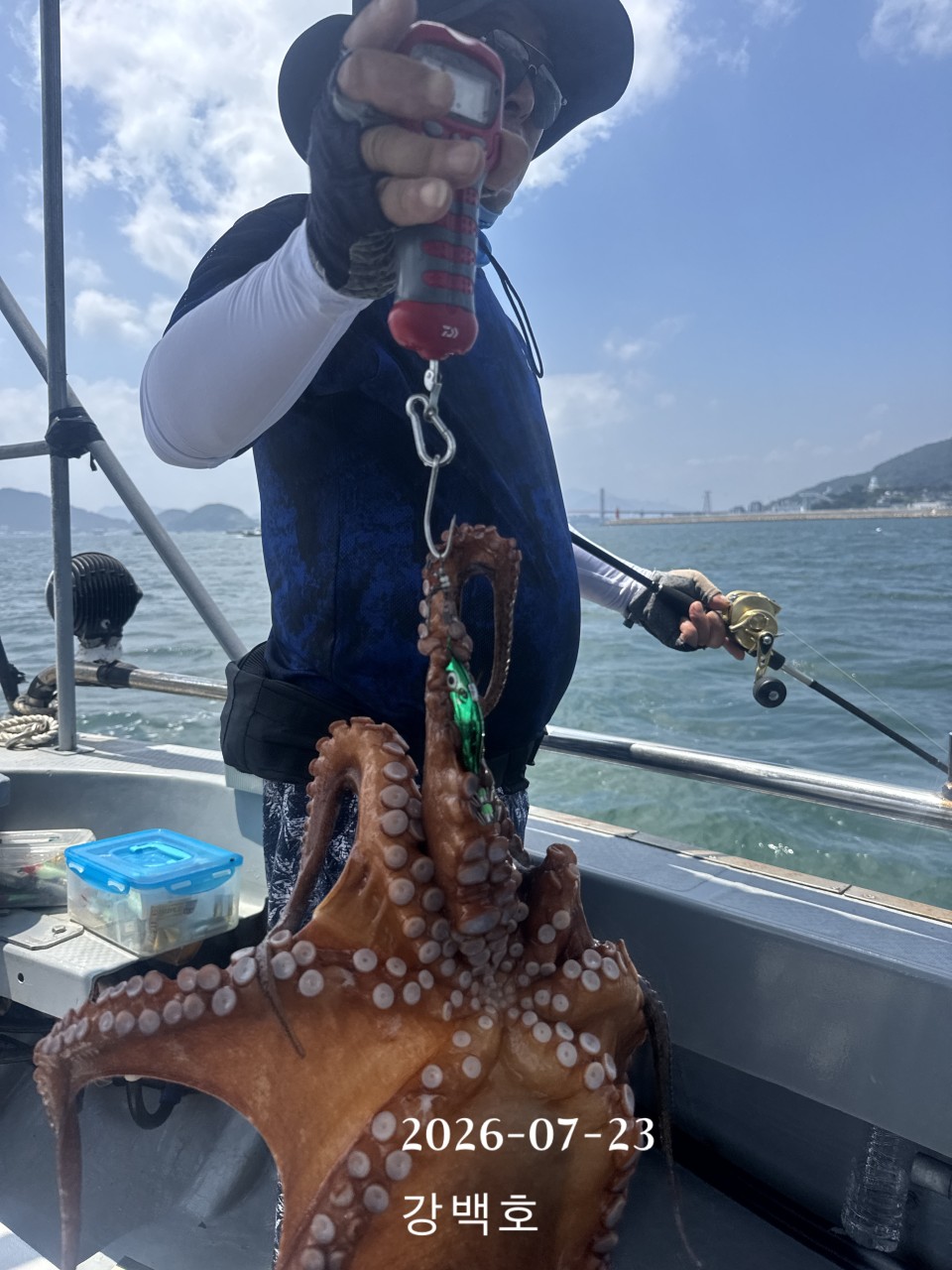 7월 23일 삼천포 문어낚시 1.5kg급 대물 출조 사진 10
