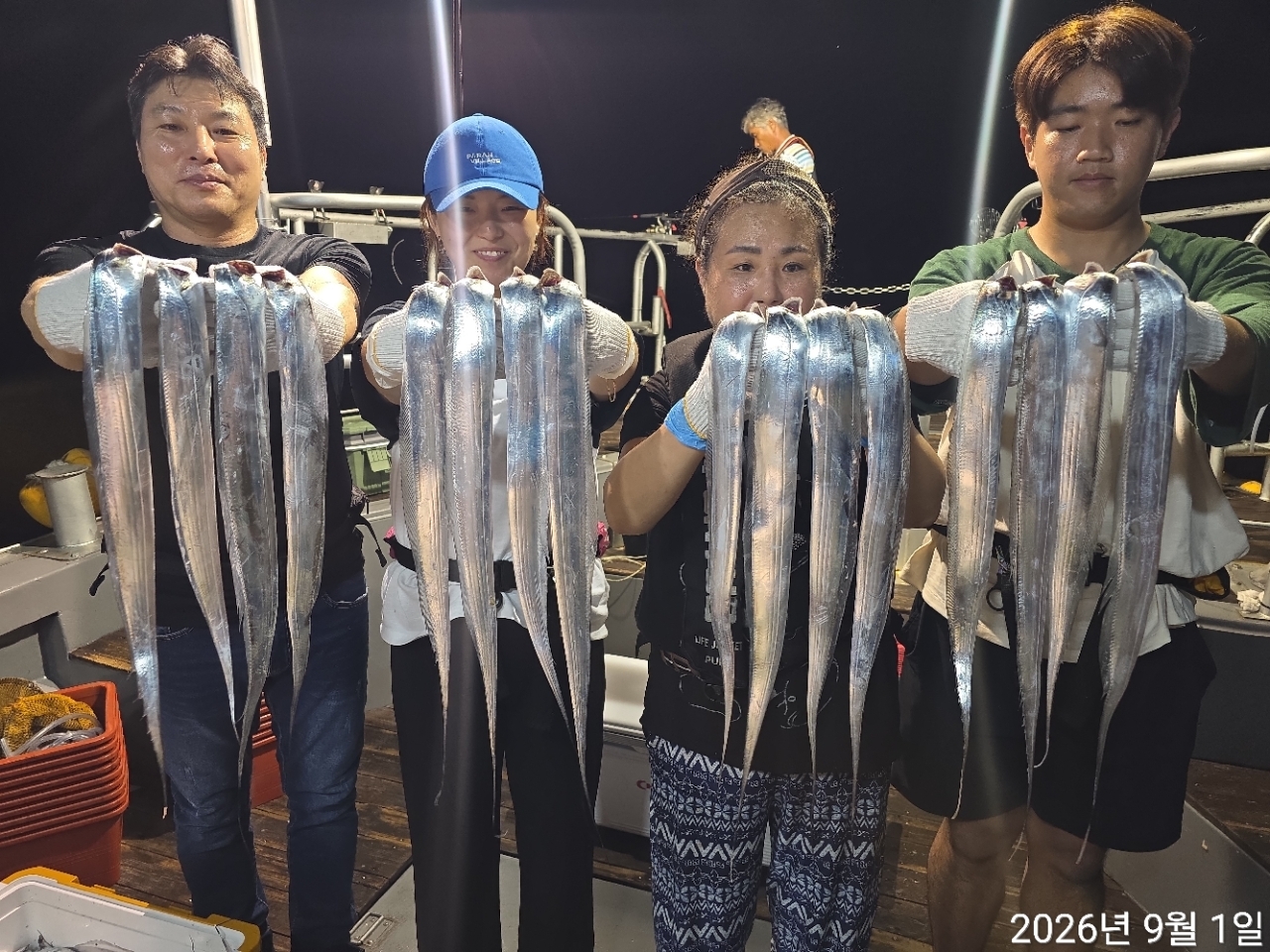 8월 31일 남해 무늬오징어 선상낚시 조황 현장 사진 3