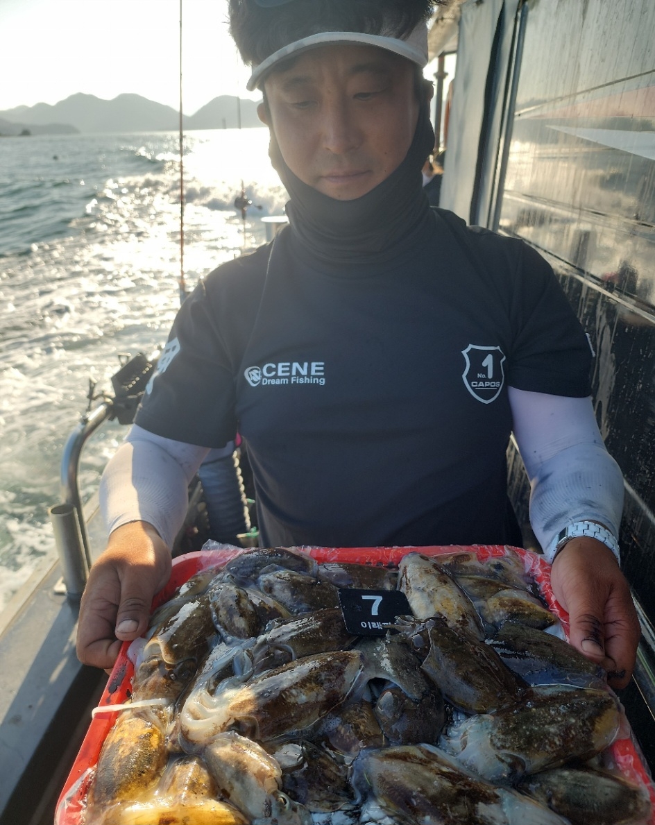 9월 9일 삼천포 갑오징어 선상낚시 조황 현장 사진 4