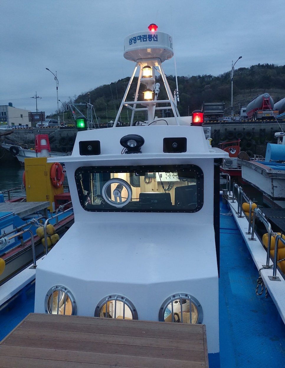 전남 3.62톤 연안복합허가 낚시어선 판매합니다.